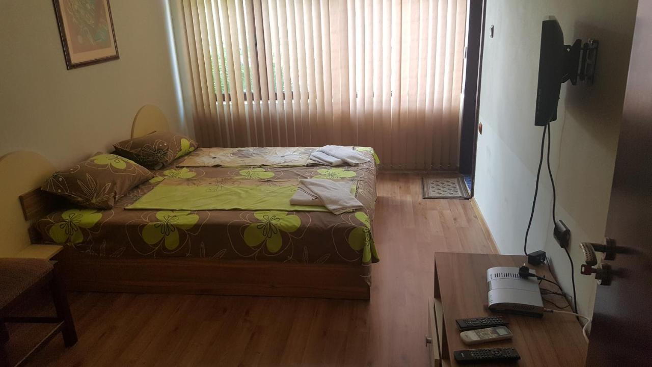Hotel Sachaka à Karlovo Extérieur photo