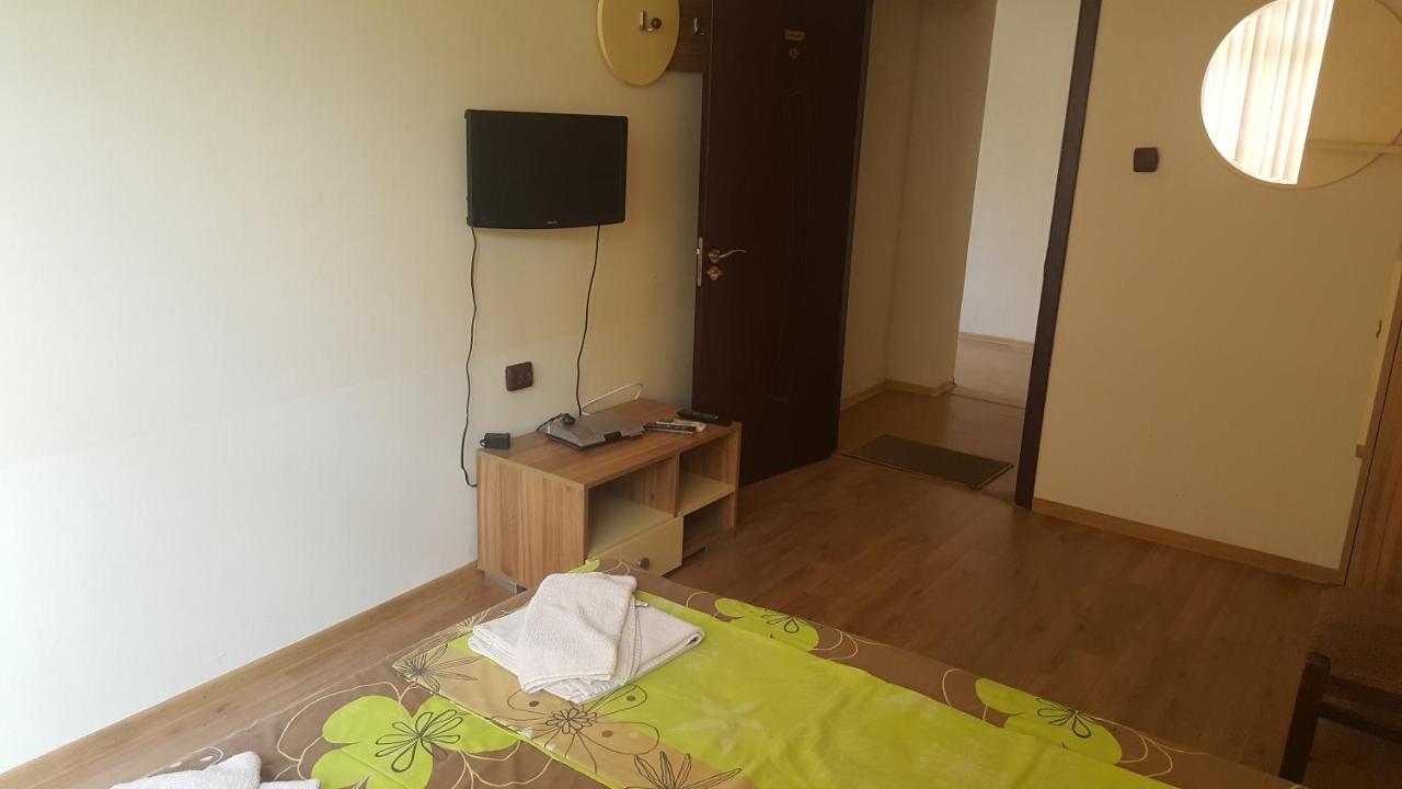 Hotel Sachaka à Karlovo Extérieur photo